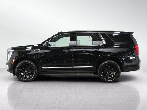 Used 2026 GMC Yukon Denali w/ Denali Reserve Package AWD/4WD image 2
