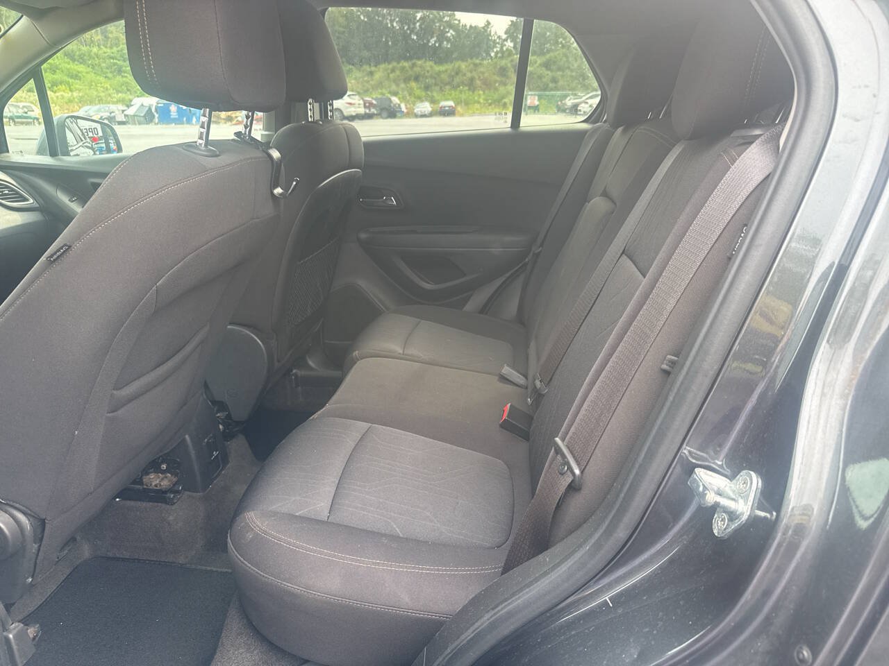 Used 2017 Chevrolet Trax LT FWD image 18