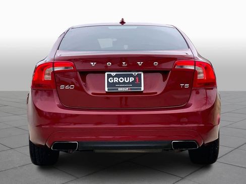 Used 2015 Volvo S60 T5 Premier image 5