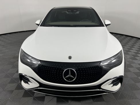 Certified 2023 Mercedes-Benz EQE 500 4MATIC Sedan image 5