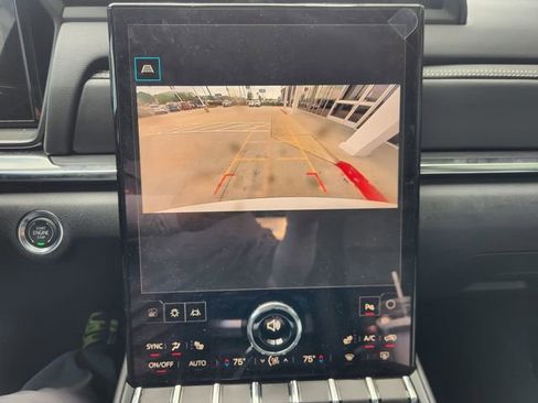 Used 2026 GMC Terrain Elevation w/ Elevation Premium Package image 17