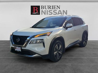 Used 2022 Nissan Rogue Platinum w/ Head-Up Display Package
