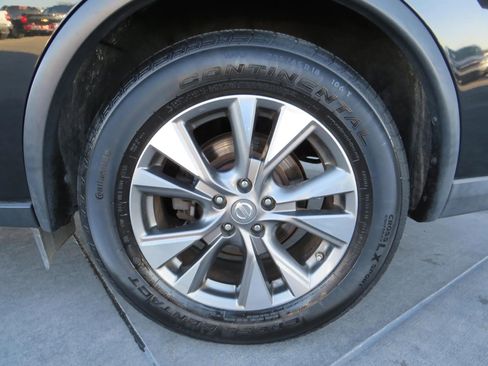 Used 2018 Nissan Murano S image 44