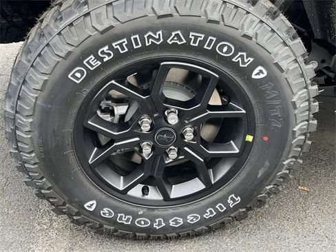 New 2026 Jeep Gladiator Willys image 10