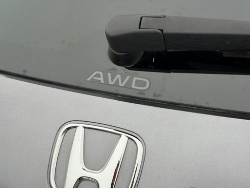 Used 2024 Honda HR-V EX-L image 31