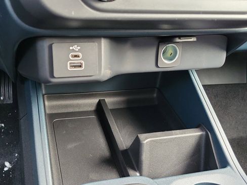 New 2026 Ford Maverick XL image 18