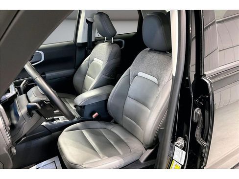 Used 2025 Ford Bronco Sport Badlands image 26