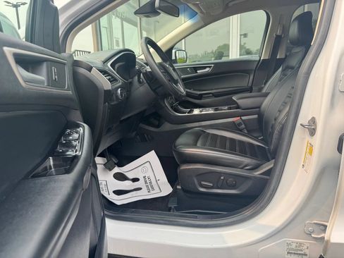 Used 2020 Ford Edge SEL w/ Convenience Package AWD/4WD image 8