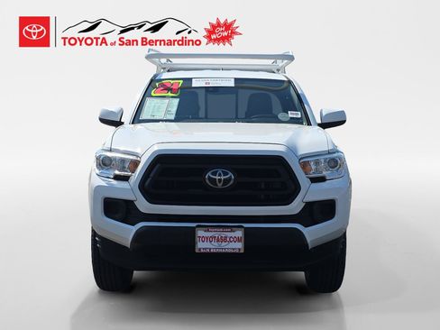 Certified 2021 Toyota Tacoma SR w/ SR Convenience Package image 8
