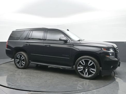 Used 2018 Chevrolet Tahoe Premier AWD/4WD image 3