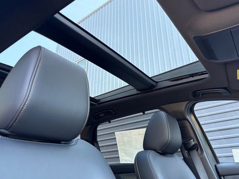 New 2026 MAZDA CX-90 Plug-In Hybrid w/ Premium Plus image 17