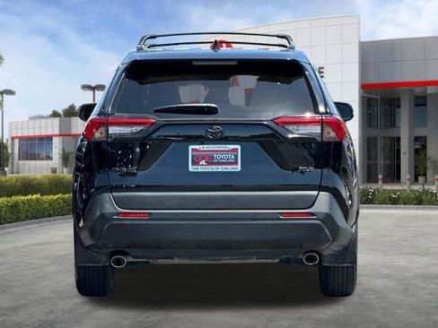 Certified 2025 Toyota RAV4 XLE FWD image 6