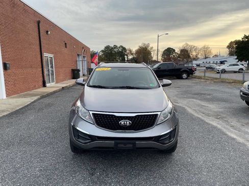 Used 2014 Kia Sportage LX image 3