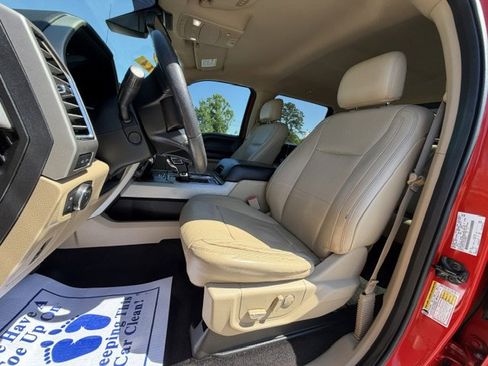 Used 2016 Ford F150 Lariat w/ Equipment Group 502A Luxury AWD/4WD image 9