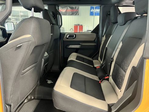 Used 2022 Ford Bronco Wildtrak AWD/4WD image 14