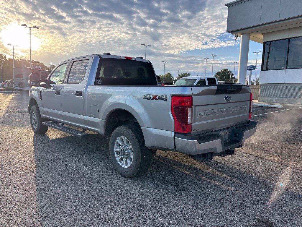 Used 2022 Ford F250 XLT AWD/4WD image 5