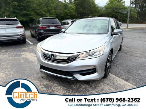 Used 2016 Honda Accord LX image 7
