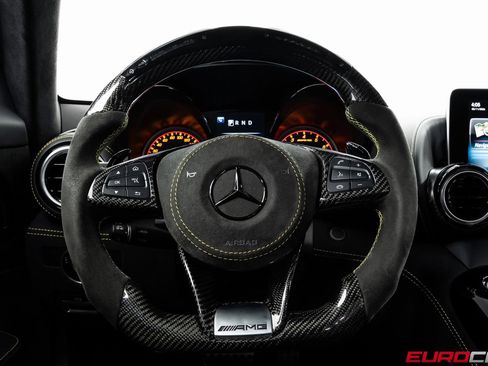Used 2018 Mercedes-Benz AMG GT R image 30