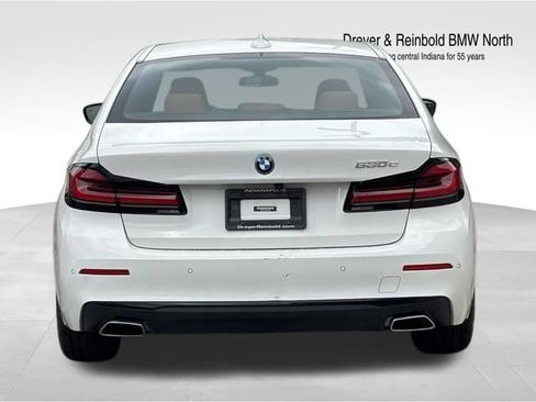 Used 2023 BMW 530e w/ Premium Package RWD image 6