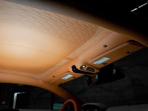 Used 2024 Aston Martin DB12 Coupe image 24