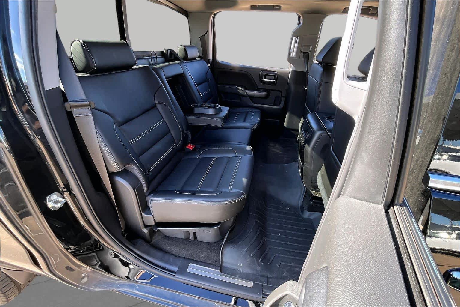 Used 2018 GMC Sierra 1500 Denali w/ Denali Ultimate Package AWD/4WD image 18