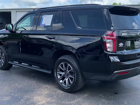 Used 2022 Chevrolet Tahoe Z71 w/ Luxury Package AWD/4WD image 3
