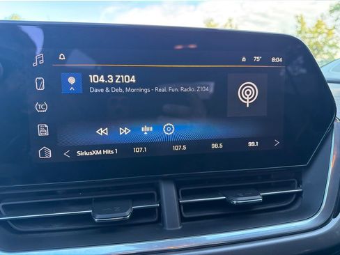 Used 2024 Chevrolet Trax ACTIV FWD image 21