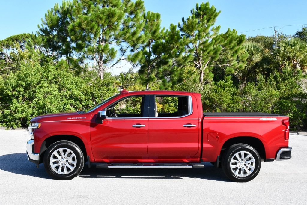Used 2019 Chevrolet Silverado 1500 LTZ w/ LTZ Premium Package AWD/4WD image 25