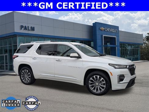 Certified 2023 Chevrolet Traverse Premier w/ LPO, Floor Liner Package image 1