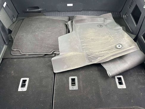 Used 2022 Ford Expedition XLT AWD/4WD image 11