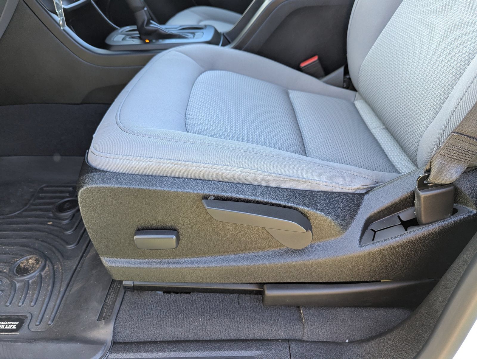 Used 2020 GMC Canyon 2WD Crew Cab w/ Convenience Package image 24