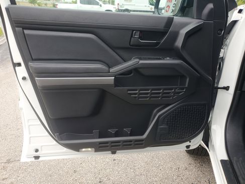 Used 2024 Toyota Tacoma SR5 image 25