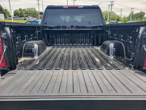 Certified 2024 Chevrolet Silverado 1500 LT AWD/4WD image 18