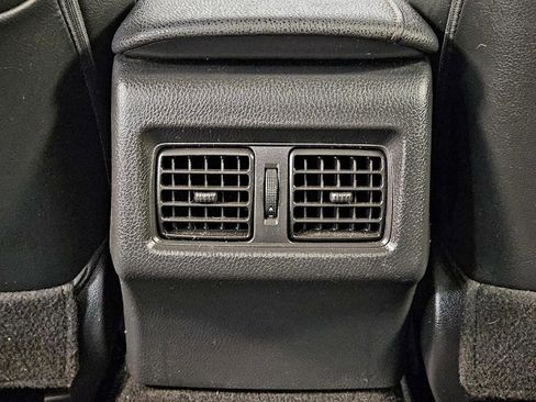 Used 2018 Toyota Camry XLE w/ Protection Package (Q2) image 33