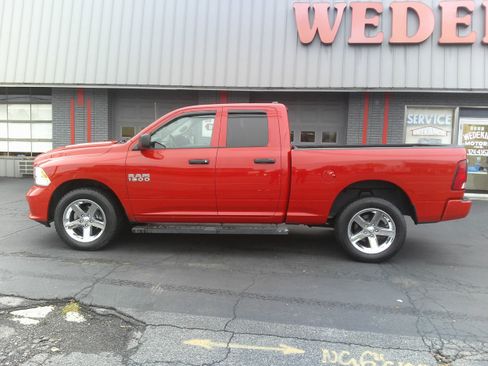 Used 2018 RAM 1500 Express w/ Express Value Package image 2