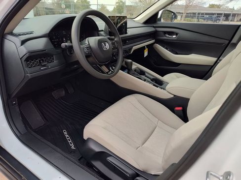 New 2026 Honda Accord LX image 2