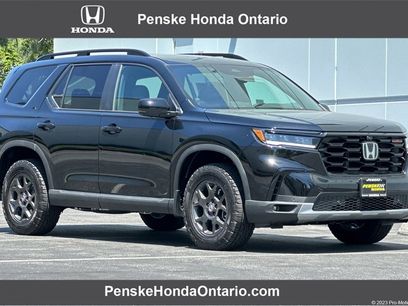 New 2025 Honda Pilot TrailSport