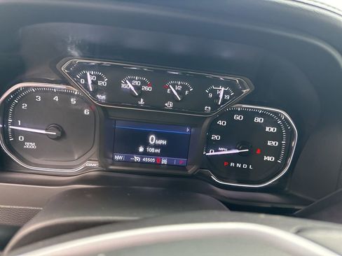 Used 2022 GMC Sierra 2500 SLE w/ SLE Value Package; image 11