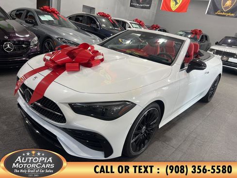 Used 2024 Mercedes-Benz CLE 450 4MATIC Cabriolet image 2