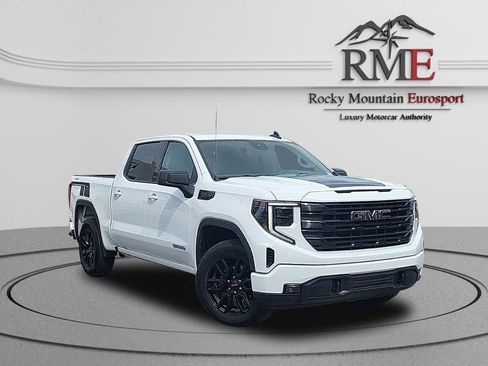 Used 2024 GMC Sierra 1500 Elevation AWD/4WD image 1