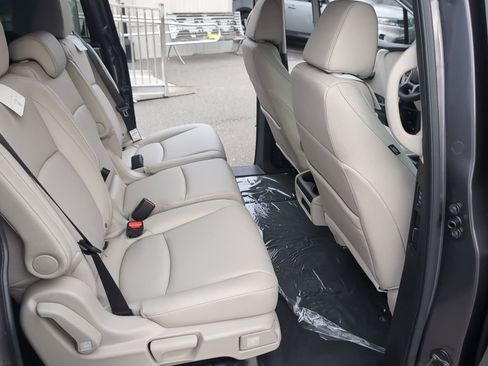 New 2026 Honda Odyssey EX-L image 16