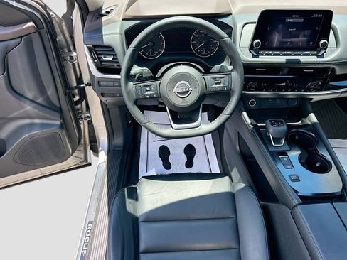 Certified 2023 Nissan Rogue SL FWD image 19
