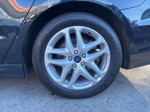 Used 2014 Ford Fusion SE image 13