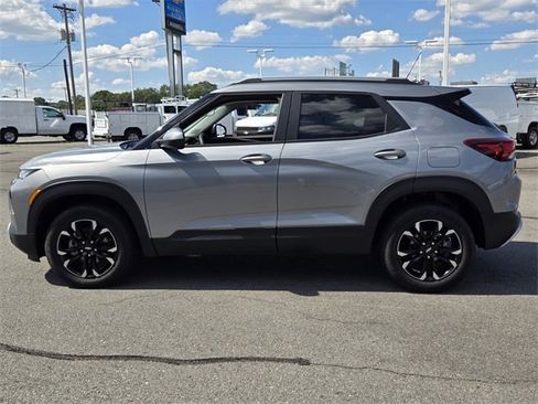 Used 2023 Chevrolet TrailBlazer LT image 5