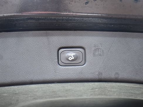 Used 2024 Ford Edge SEL w/ Convenience Package image 19