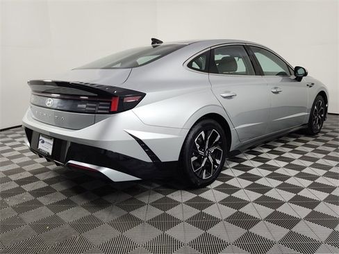 Used 2024 Hyundai Sonata SEL image 5
