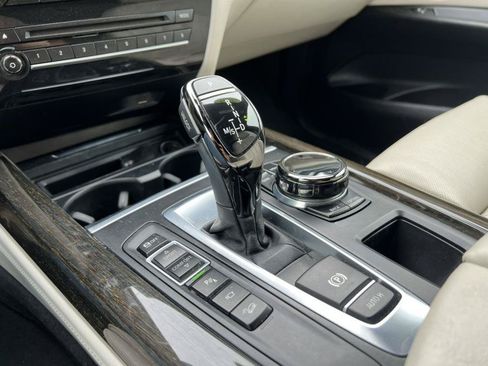Used 2018 BMW X5 xDrive50i AWD/4WD image 35
