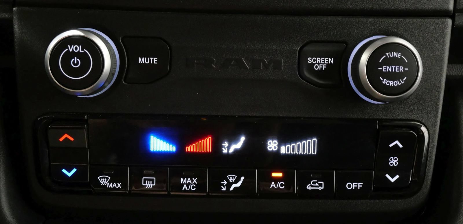 Used 2023 RAM ProMaster 2500 FWD image 19