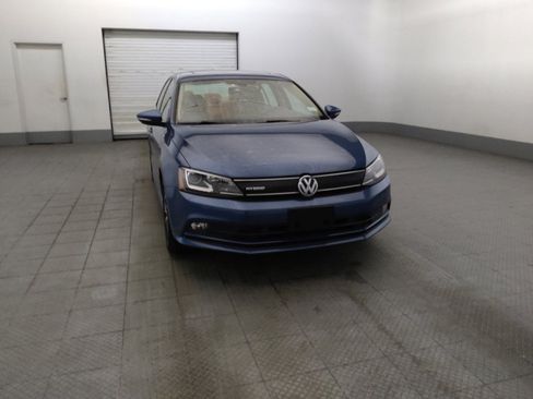 Used 2016 Volkswagen Jetta SEL Premium FWD image 14
