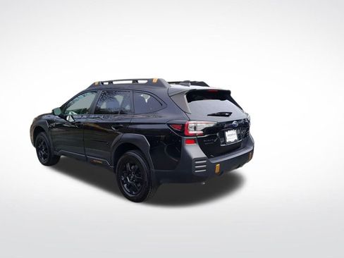 Used 2022 Subaru Outback Wilderness image 6